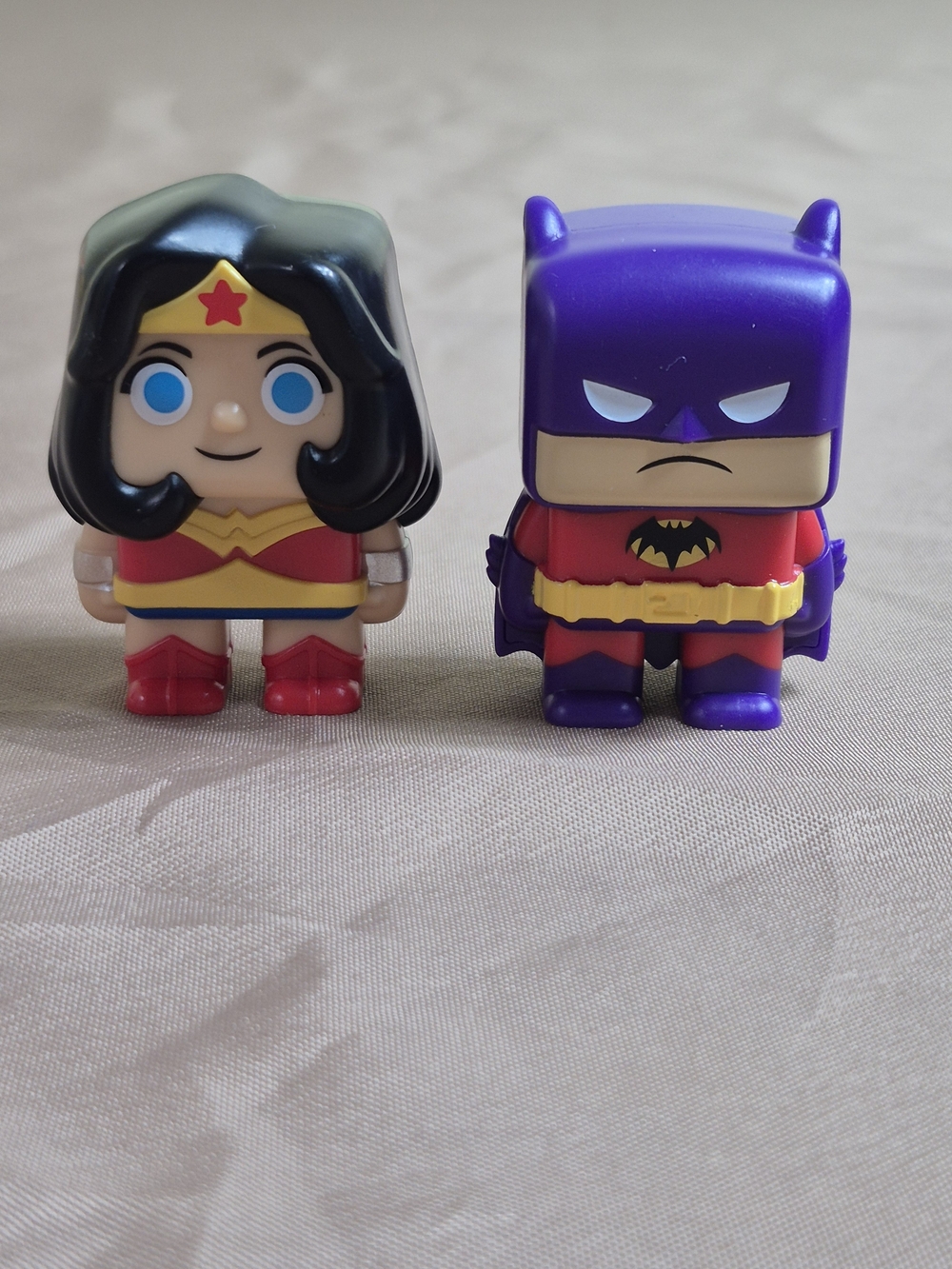 Wendy's 2026 DC Rides Mini Figures Lot - Wonder Woman & Rare Purple Batman